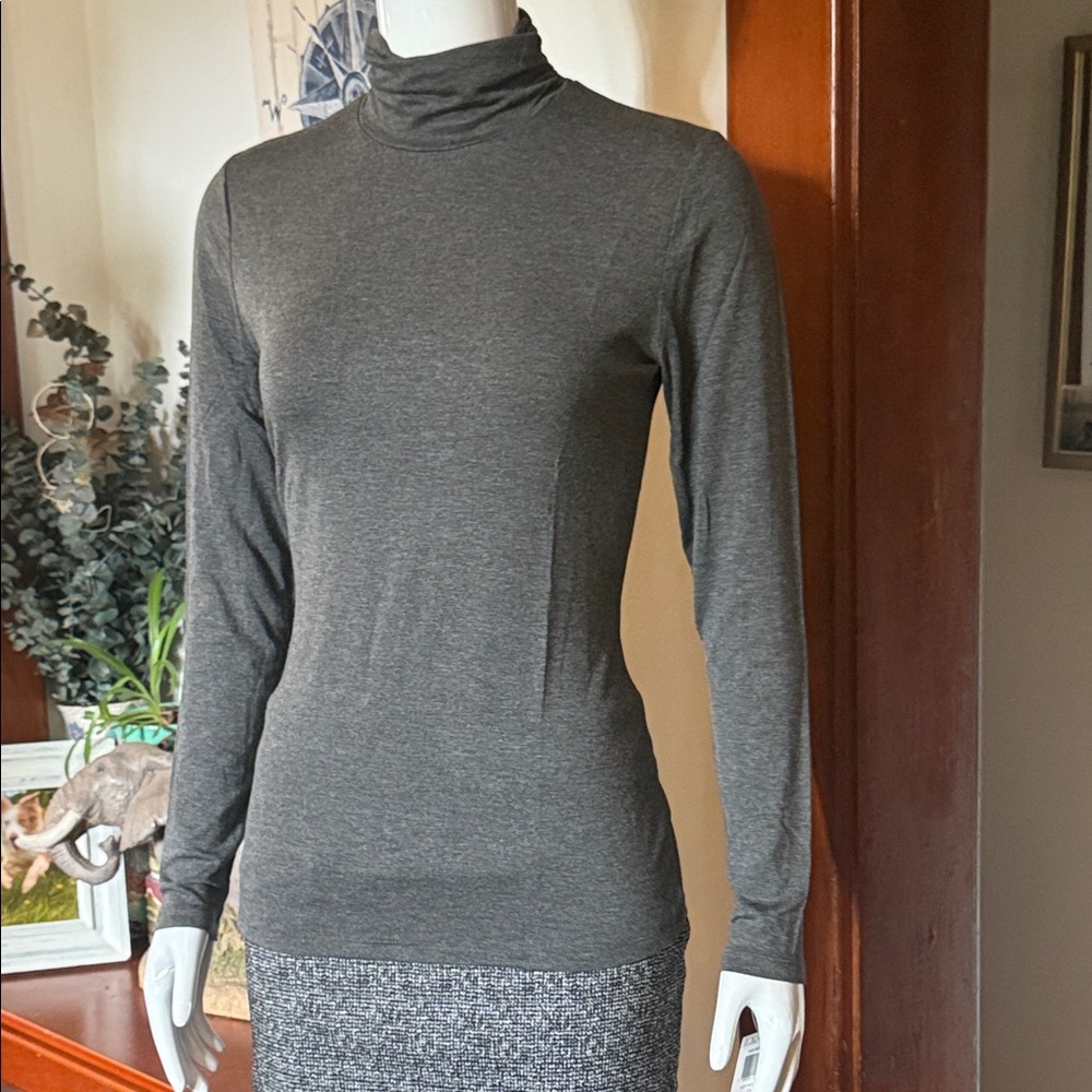NWT Style&Co size small Gray Turtleneck Sweater
